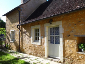 Gîte de Charme au Cœur d'une Petite Cité de Caractère près d'une Rivière et Monuments Historiques - FR-1-410-237